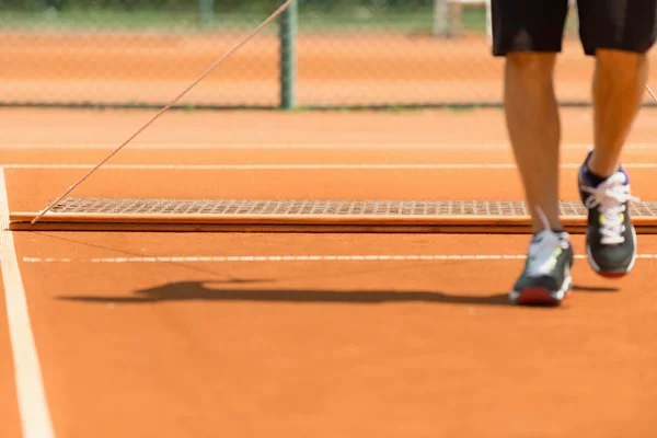 Groomer sąd tenis — Zdjęcie stockowe