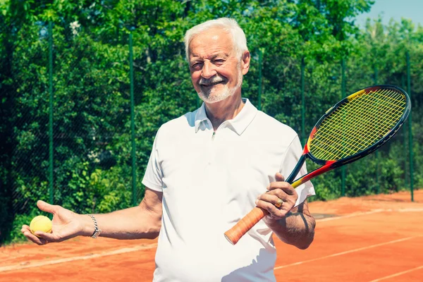 Senior tennisspelare. — Stockfoto