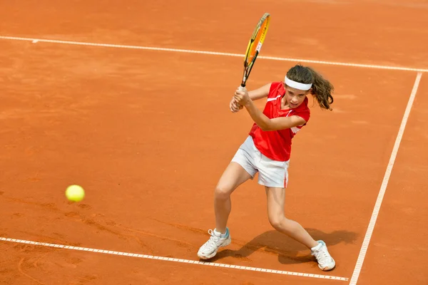 ジュニア テニス チャンピオン — ストック写真