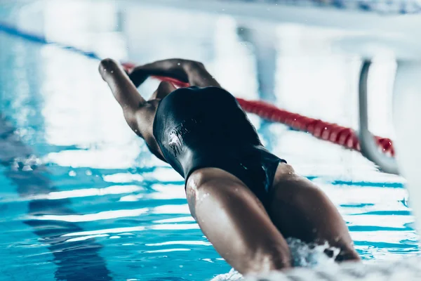 Inicio de natación espalda —  Fotos de Stock