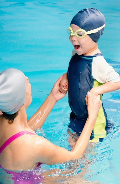 Taking breath on swimming class — Stock Photo, Image