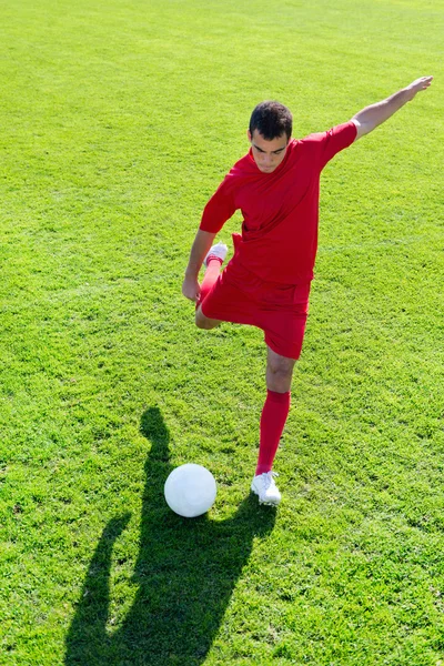 Jogador de futebol tiro — Fotografia de Stock