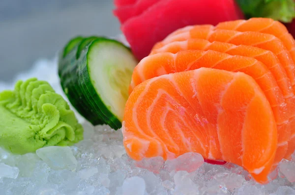 Salmon sashimi on ice — Stock Photo, Image