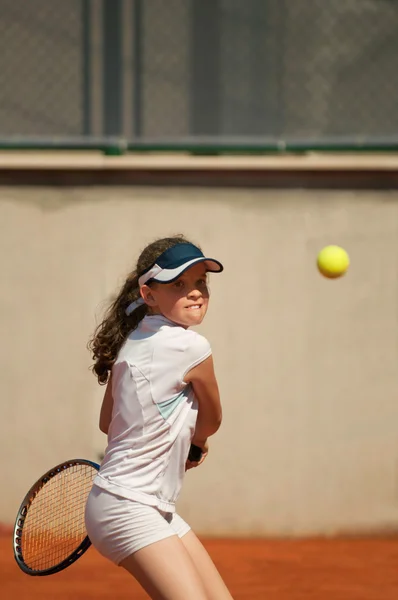 Junior tennisser — Stockfoto