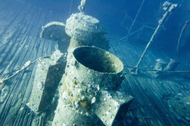 Mercanlar kaplı huni