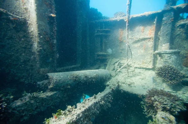 Batık güverteden ayrıntıları