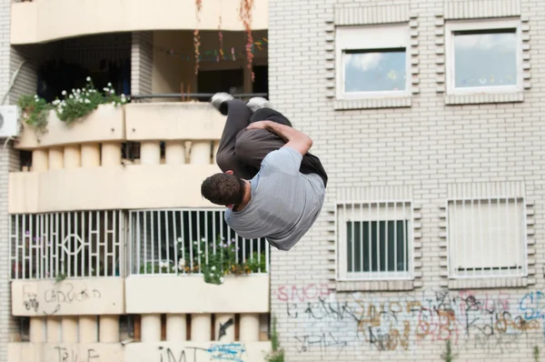 Wolna uruchomiona w side flip — Zdjęcie stockowe