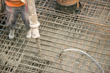 işçi dökme beton 