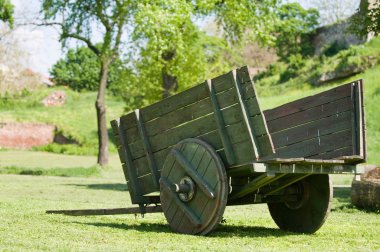 Medieval ox wagon clipart