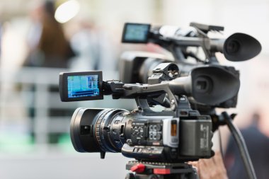 TV kamera Konferansı