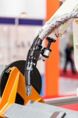 Kaynak Robot aparatı