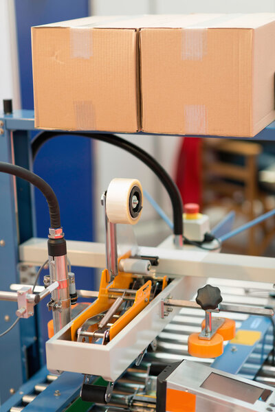 Автоматизированная упаковочная машина 