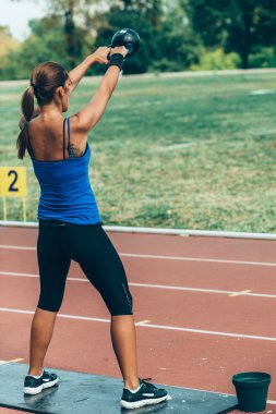 CrossFit rakip su ısıtıcısı çan ile 