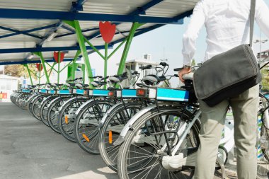 e-bike Bisiklet paylaşım sistemi