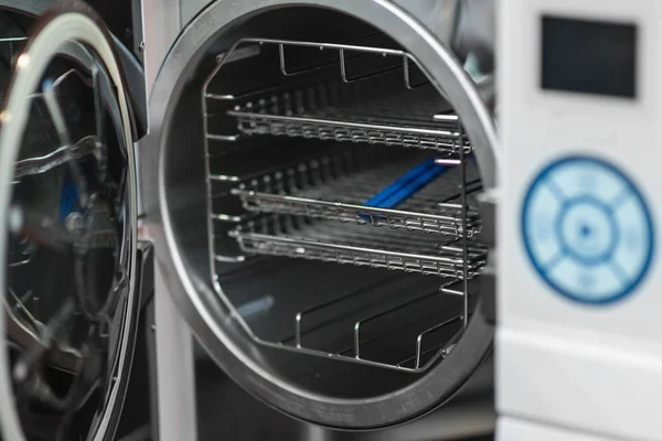 Esterilizador médico da autoclave — Fotografia de Stock