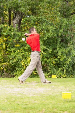 Erkek golfçü kolyesi 