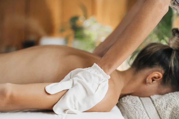 Ayurveda Garshana Massage Dry Massaging Technique Raw Silk Garshana Gloves — Stock Photo, Image