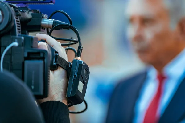 Cameraman Opname Persconferentie Concept Voor Live Streaming — Stockfoto