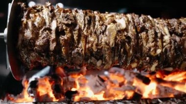 Türk donör, kebap İstanbul yemeği. Izgara tavuk.. 