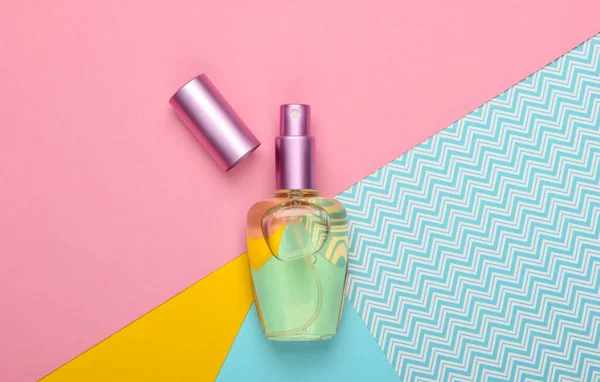 Flacon Parfum Sur Fond Pastel Vue Dessus — Photo