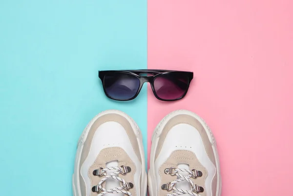 Fashionable Sneakers Sunglasses Pink Blue Pastel Background Top View Minimalism — Stock Photo, Image