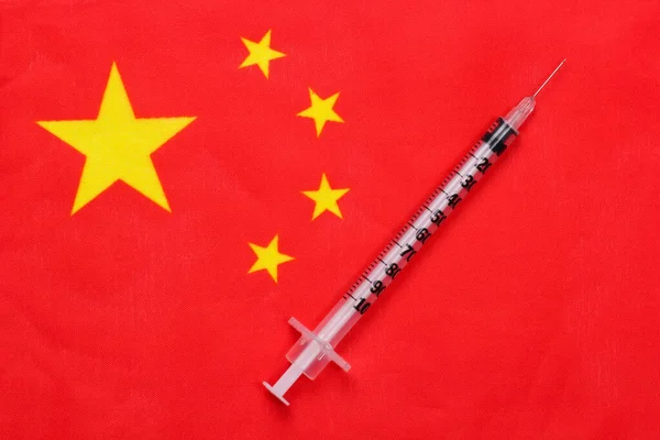 Siringa Con Bandiera Della Cina Vaccinazione Pandemia Covid — Foto Stock