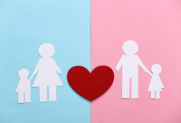 Resume Relationship Concept Papierfamilie Mit Rotem Herz Auf Blauem Rosa — Stockfoto