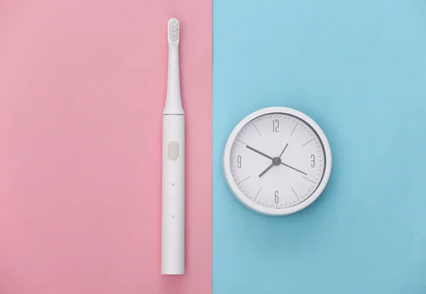 Time Brush Your Teeth Toothbrush Clock Blue Pink Pastel Background — Stock Photo, Image