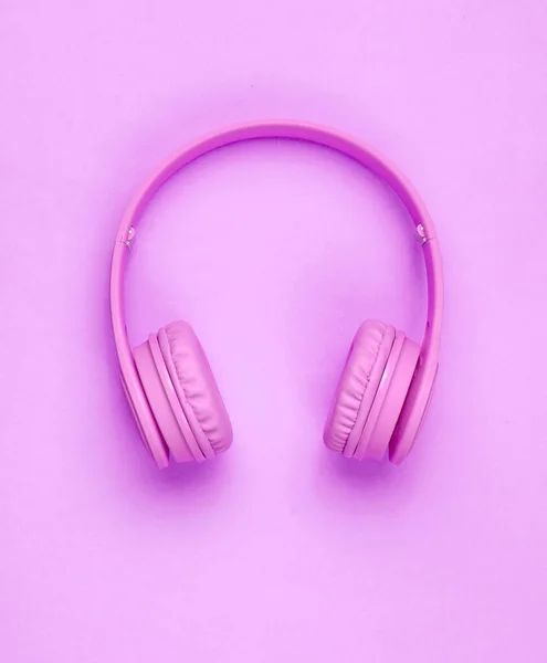 Modern Blue Wireless Ear Headphones Pink Pastel Background Minimalism Top — Stock Photo, Image