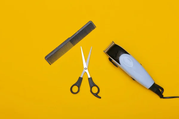 Set Hairdresser Barber Yellow Background Hair Clipper Scissors Comb Top — Stock Photo, Image