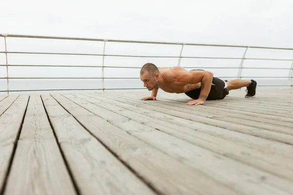 Handsome Muscular Man Naked Torso Doing Push Exercise Beach — Stock Photo, Image