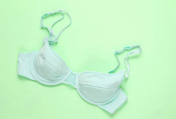 Sutien Feminin Albastru Fundal Verde Vedere Sus Minimalism — Fotografie, imagine de stoc