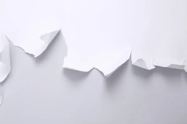 Torn Paper Sheet Gray Background Minimalistic Background Copy Space — Stock Photo, Image