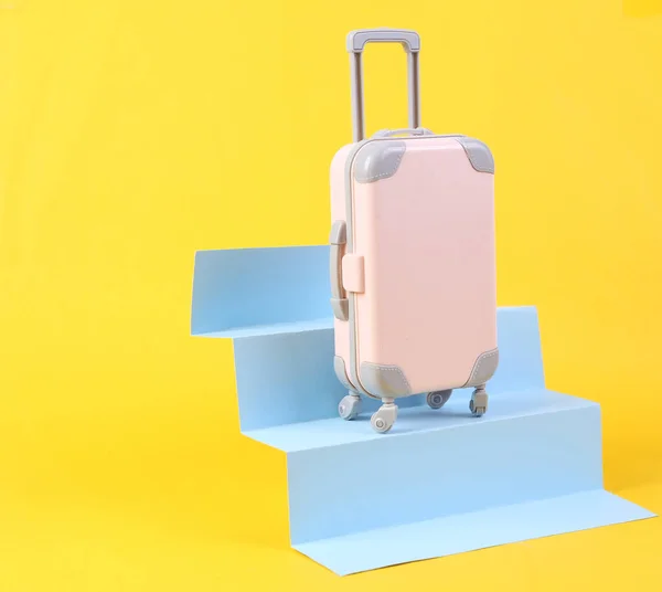 Travel Luggage Stairs Yellow Background Concept Art Minimalism — Zdjęcie stockowe