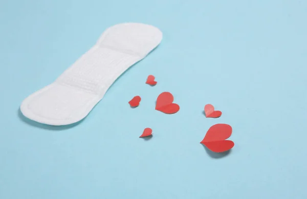 Weibliches Hygienekonzept Menstruationsschoner Für Hygieneschutz Kritischen Tagen Mit Herzen Auf — Stockfoto