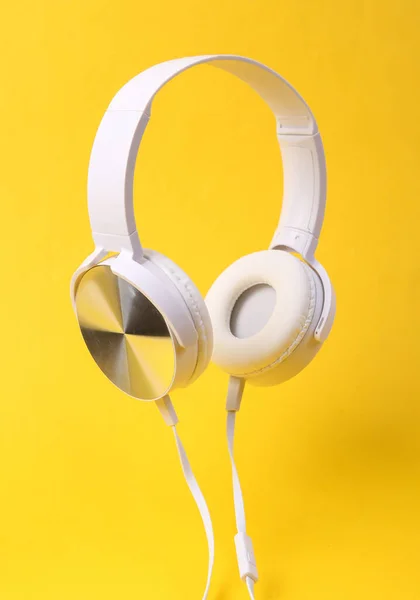 White Stereo Headphones Yellow Background — Stock Photo, Image