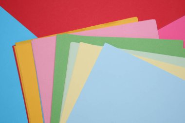 Renkli kağıt seti