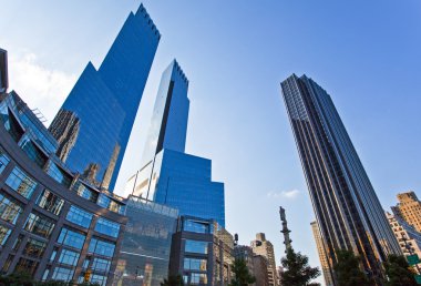 New York manzarası ve insanlar