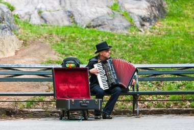 New York manzarası ve insanlar