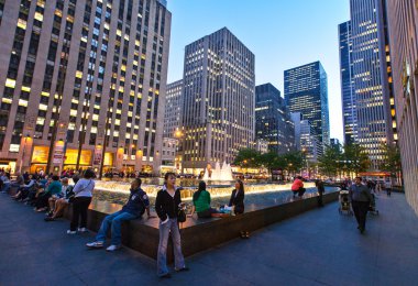 New York manzarası ve insanlar