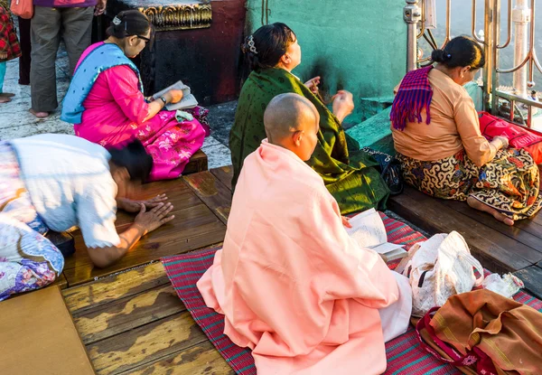 Myanmar Os lugares religiosos — Fotografia de Stock