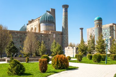 Özbekistan mimarileri