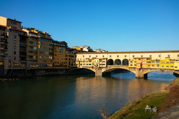Florencja Włochy Widok Ponte Vecchio Stary Most Rzece Arno — Zdjęcie stockowe