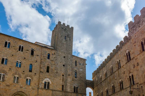 Itálie Volterra Středověké Paláce Náměstí Dei Priori — Stock fotografie