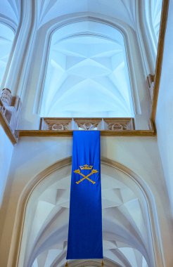 Cracow, Polonya - 6 Aralık 2017: Üniversite Maius 'un anıtsal girişi (eski üniversite)