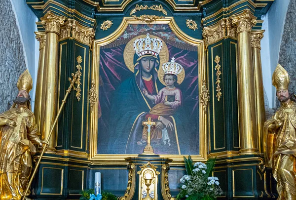 Cracovia Polonia Diciembre 2017 Una Antigua Pintura Sagrada Altar Iglesia —  Fotos de Stock