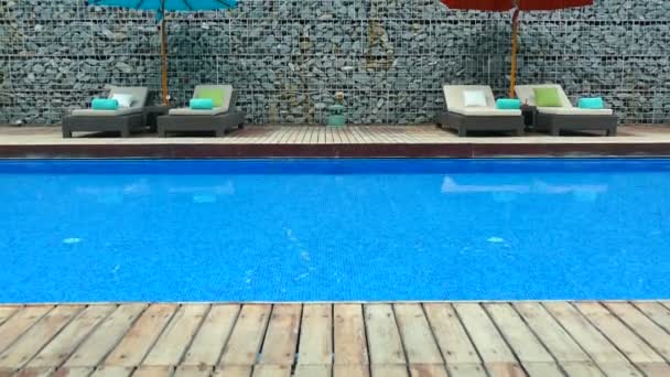 piscine à l'hôtel