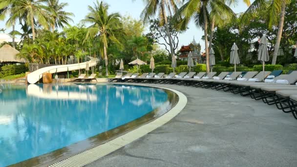 Piscine à l'hôtel — Video