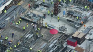 İnşaat alanında çalışanlar