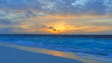 Plaj ve deniz on Sunset